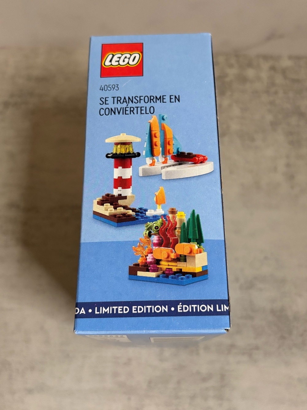Lego 12 in 1 Rebuild Into Set (#40593) - Picture 4 of 6
